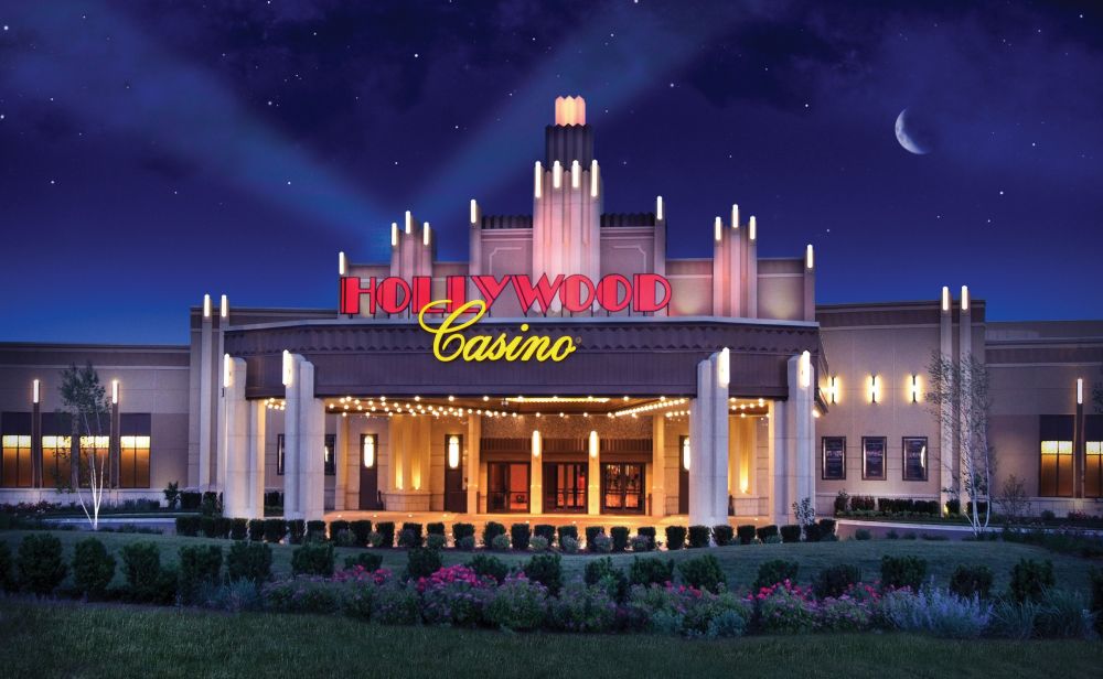 hollywood-joliet-exterior-hero