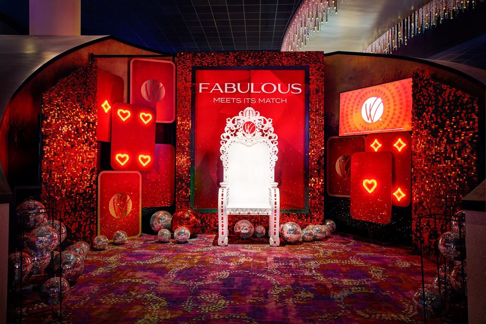 WCCS-Hidden_Gem-Oval-Fabulous