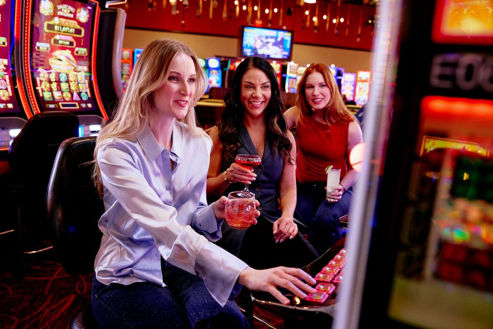 24049_AmericanPlaceCasino_SLOTS_0701